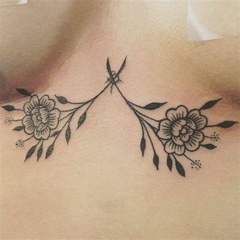 underboob tattoo simple|20 tiny tattoos perfect for underboobs